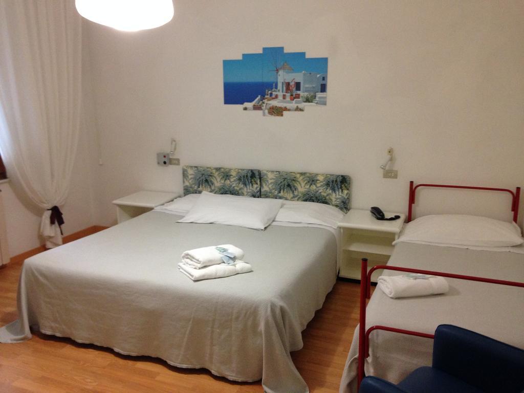 Mediterraneo Hotel 3*